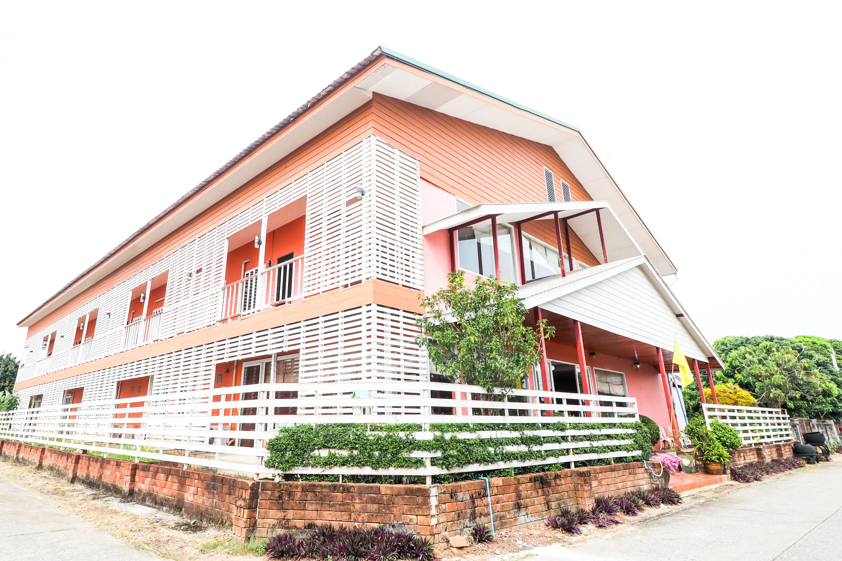OYO 359 Golden Nakara Place Chiang Saen Bagian luar foto
