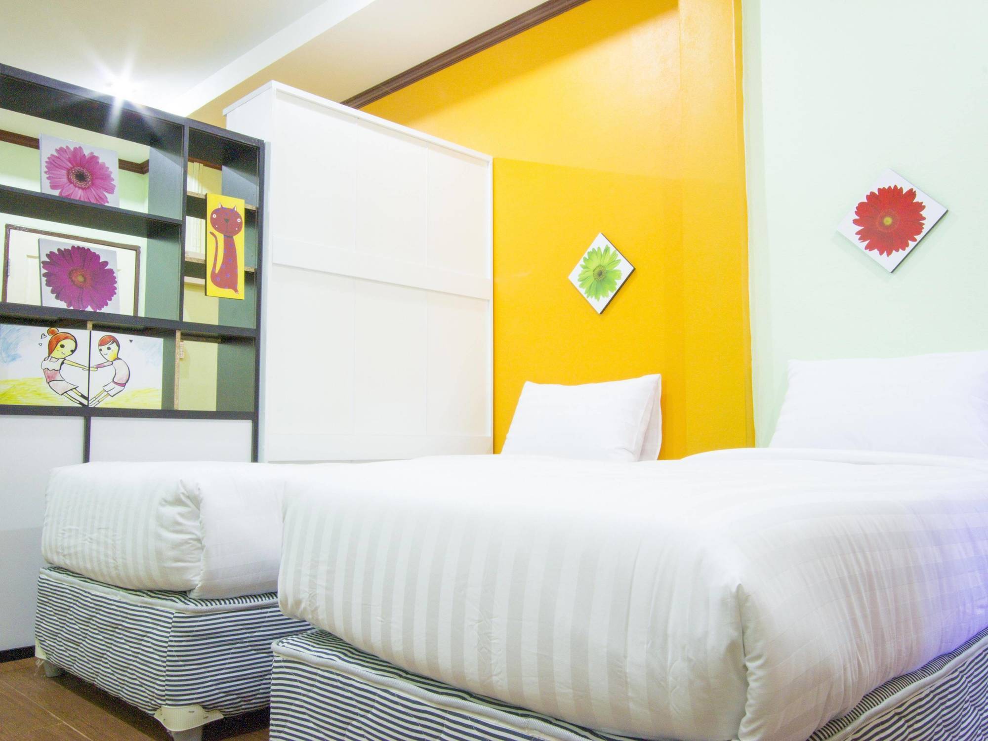 OYO 359 Golden Nakara Place Chiang Saen Bagian luar foto