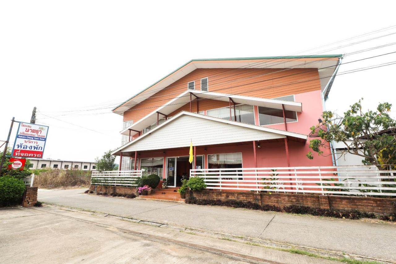 OYO 359 Golden Nakara Place Chiang Saen Bagian luar foto