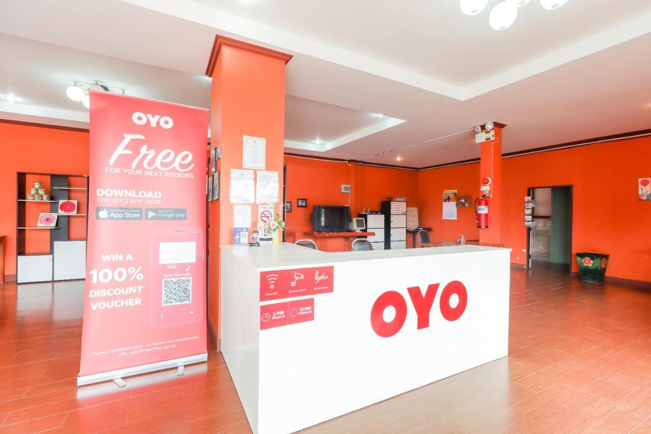 OYO 359 Golden Nakara Place Chiang Saen Bagian luar foto